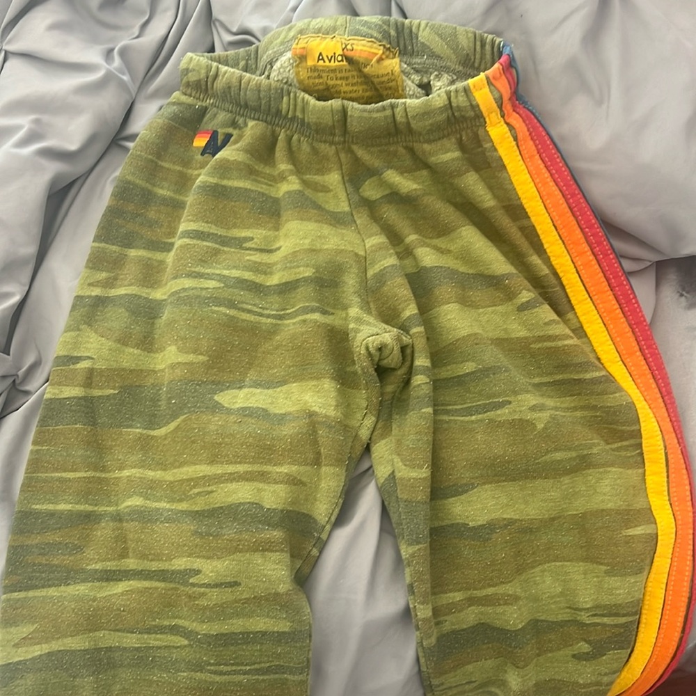 AVIATOR NATION GREEN CAMO RAINBOW STRIPED SWEATPANTS SIZE XS GOOD CONDITION
